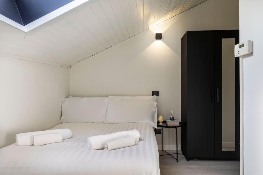 Stupendo Duplex In Centro A Milano Leilighet Eksteriør bilde