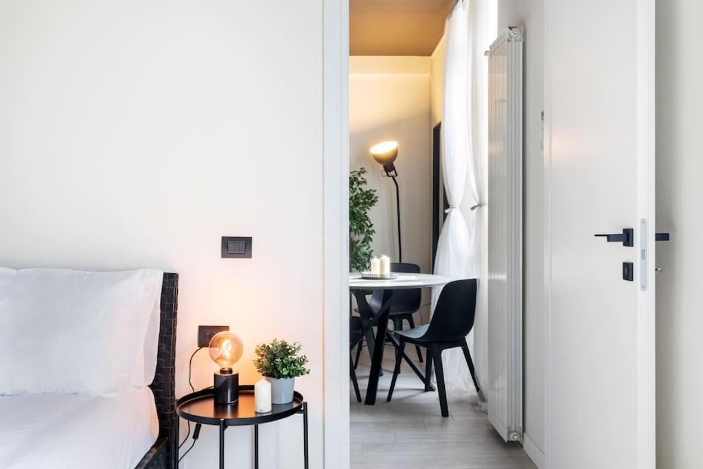 Stupendo Duplex In Centro A Milano Leilighet Eksteriør bilde